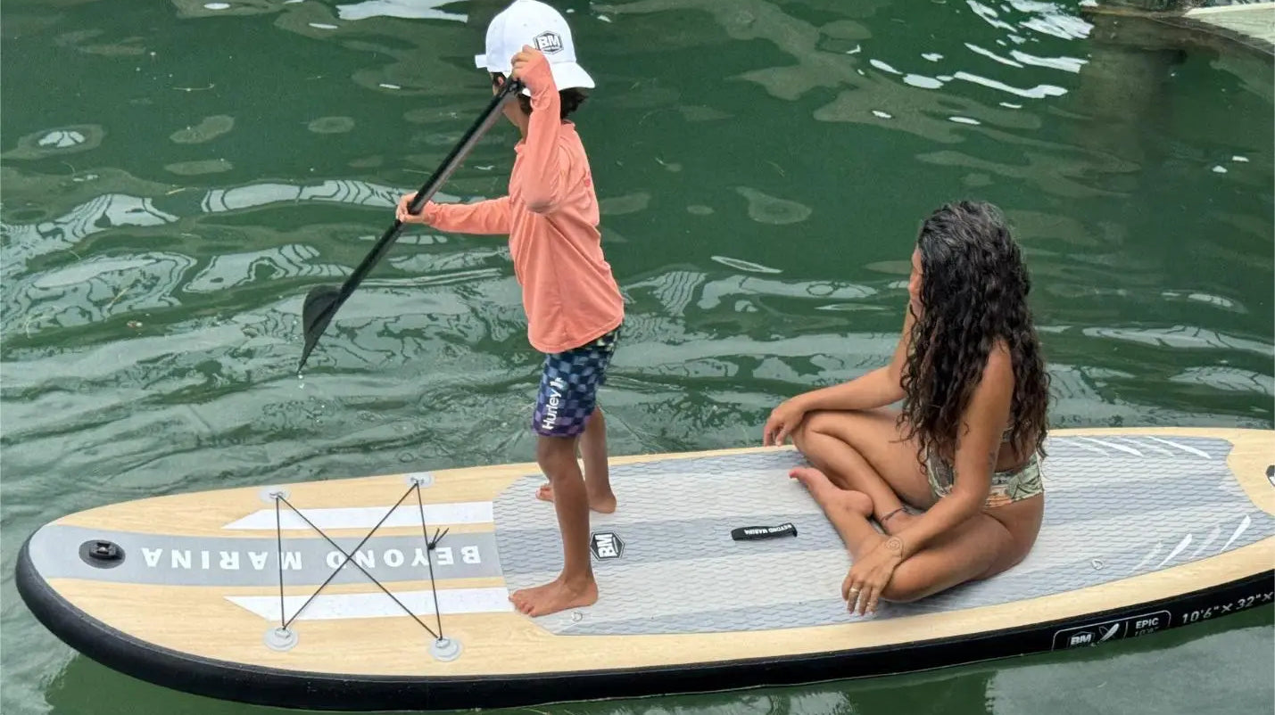 Paddleboard with man and dog demonstrating paddleboarding errors and paddleboard tips