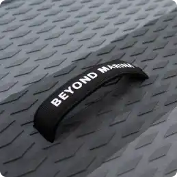 Black carrying handle.